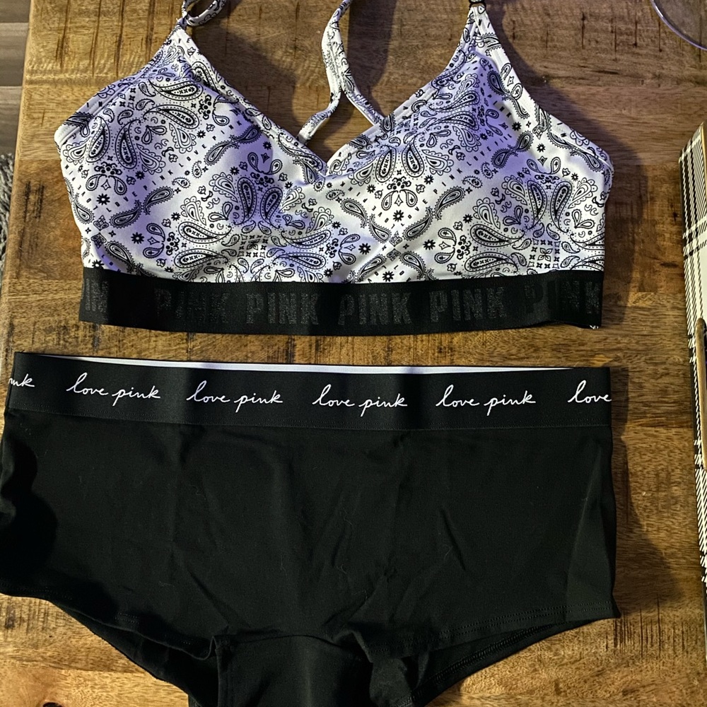 VS PINK Strappy B&W  Bra and Panty Set XL NIP
